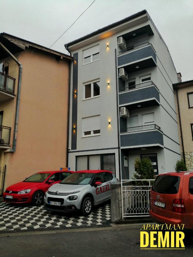 Demir Apartmani Novi Pazar Ngoại thất bức ảnh