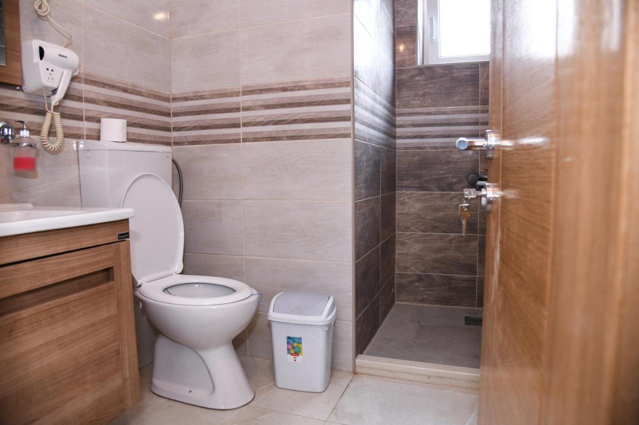 Demir Apartmani Novi Pazar Ngoại thất bức ảnh