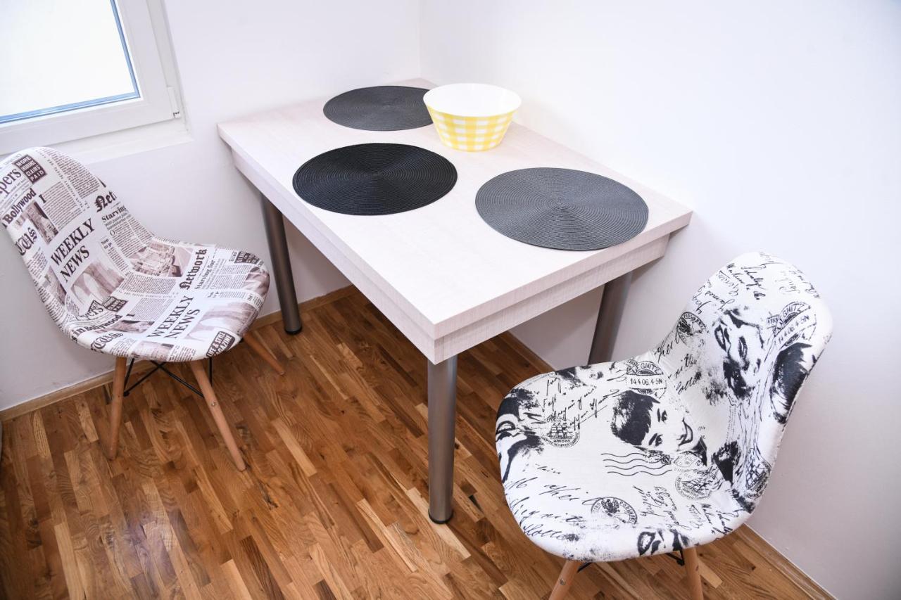 Demir Apartmani Novi Pazar Ngoại thất bức ảnh