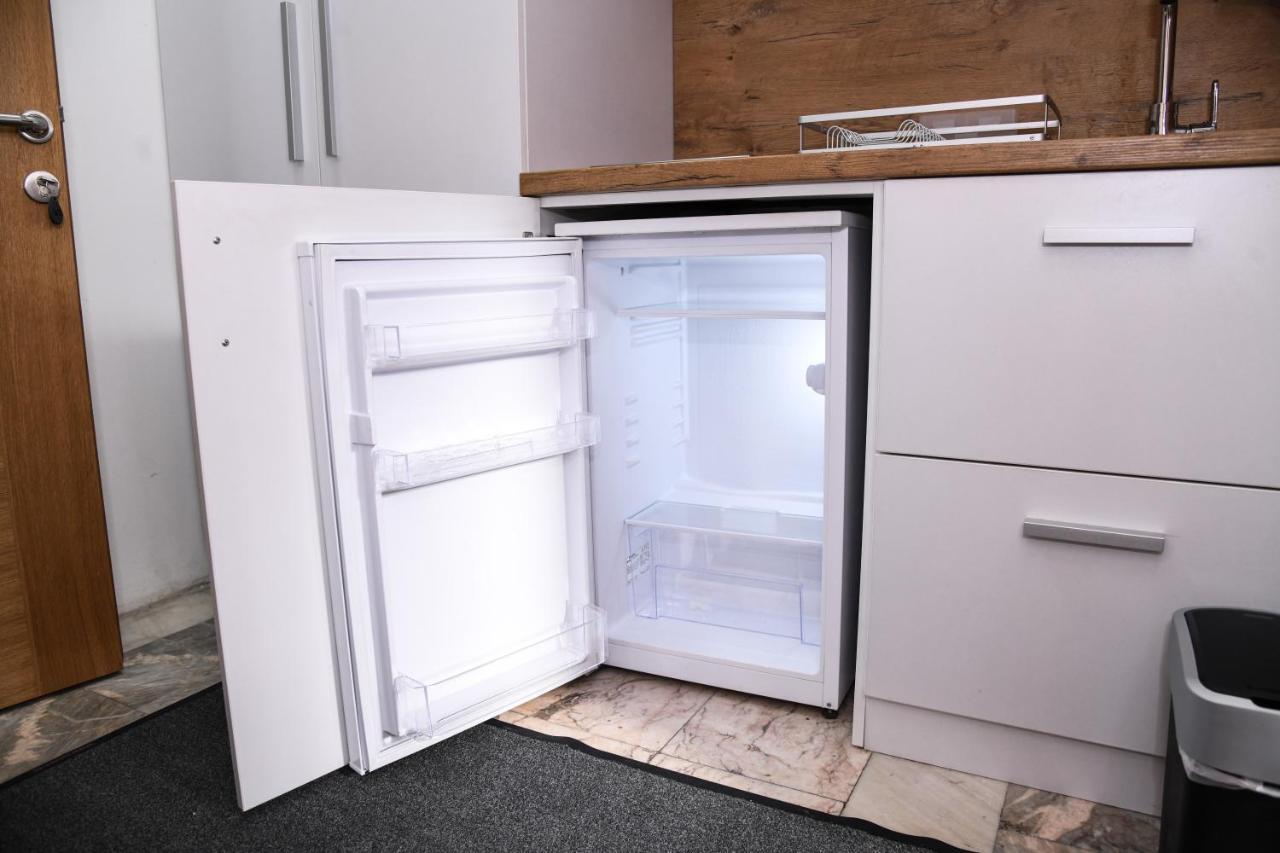 Demir Apartmani Novi Pazar Ngoại thất bức ảnh
